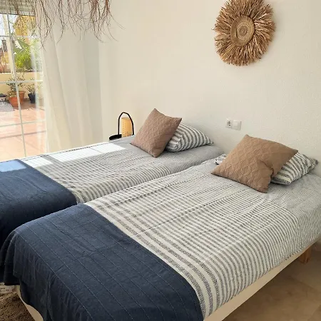 Puerto Alto 6-3 With Stunning Sea-view