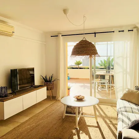 Puerto Alto 6-3 With Stunning Sea-view * Естепона