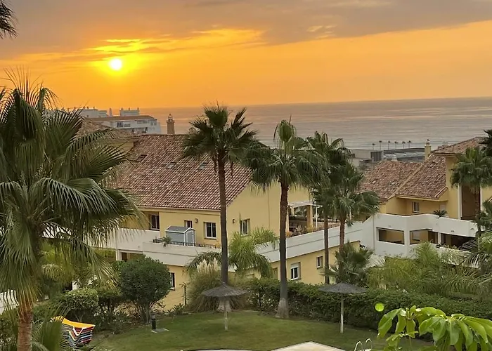 Puerto Alto 6-3 With Stunning Sea-view *